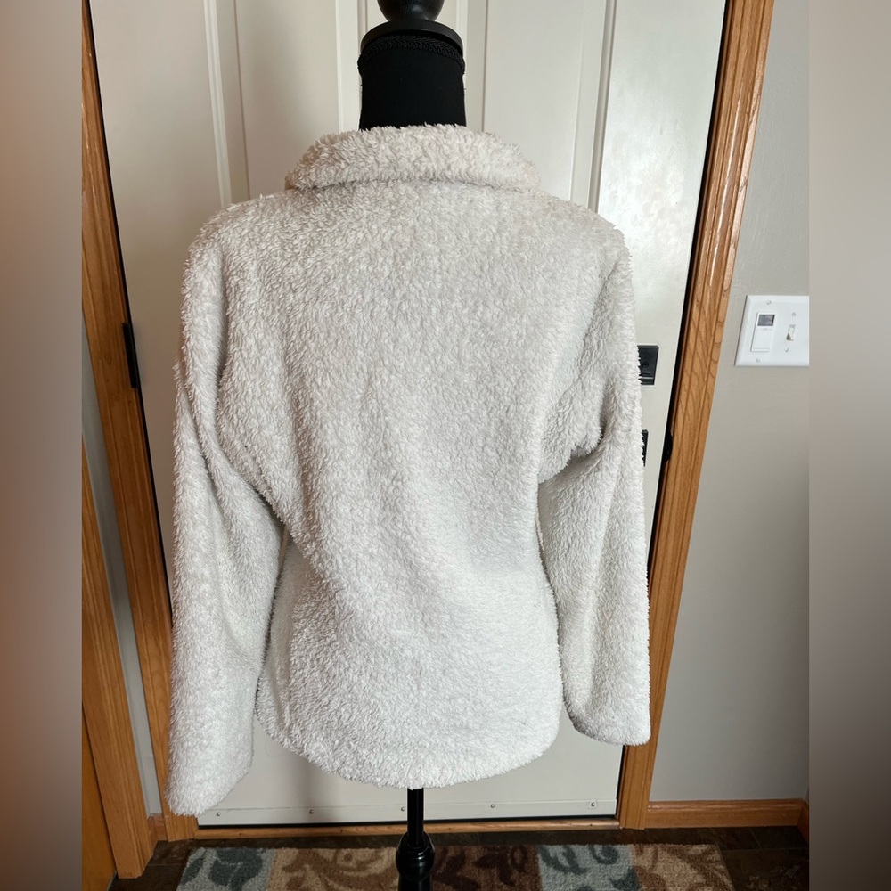 Women’s Patagonia Los Gatos birch white deep pile fluffy full zip jacket. Medium - Picture 4 of 16